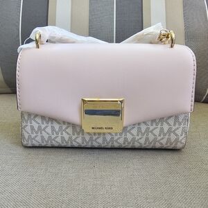Micheal kors mini crossbody bag